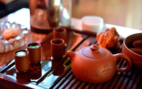 泡紅茶怎么挑選合適的紫砂壺2