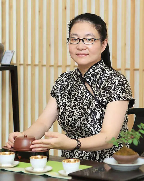 顧濤紫砂壺個(gè)人簡(jiǎn)介