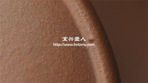 紫砂壺上有小黑點(diǎn)和凹坑算是瑕疵么