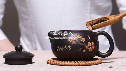 用紫砂壺泡茶為什么會更香