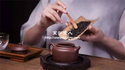 為什么紫砂壺開壺不能用自來水