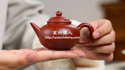 紫砂壺經(jīng)常把玩可以更快形成包漿嗎2