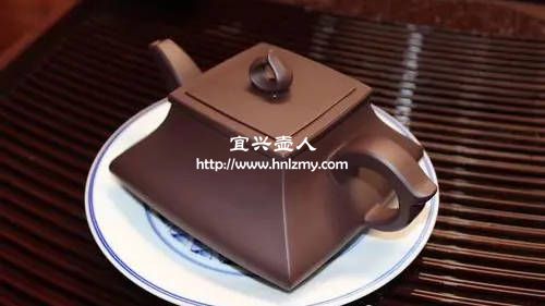 老紫泥和紫茄泥的區(qū)別有哪些1