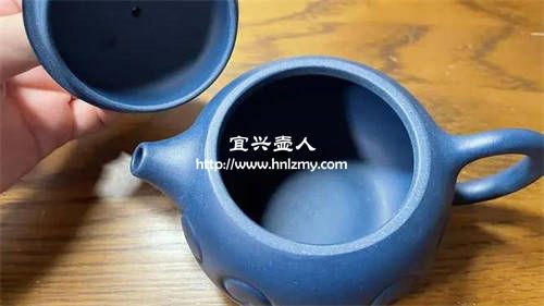 天青泥紫砂壺是青色好還是暗肝色好