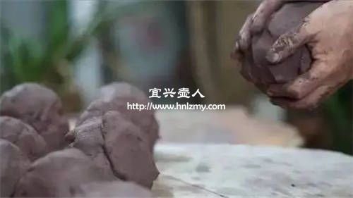 哪種泥料的紫砂壺透氣性最好