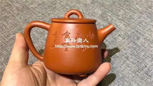 宜興原礦紫砂壺趙莊朱泥的特點(diǎn)