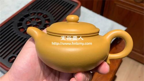 為什么現在的紫砂壺看著特別光亮