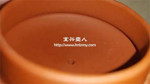 灌漿壺的玻璃水對(duì)身體有危害嗎1
