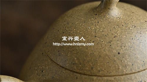 紫砂泥料顏色不同是為什么