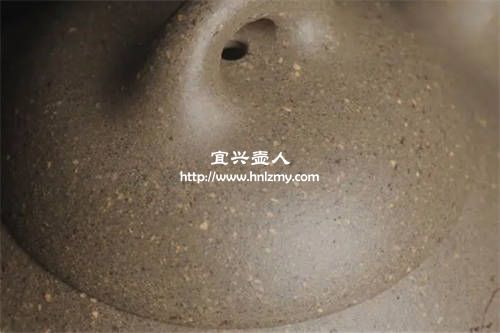 紫砂壺上亮閃閃的小點