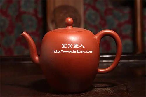 紫砂泥料中的紅皮龍是什么