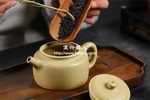 紫砂壺泡普洱茶后更換紅茶