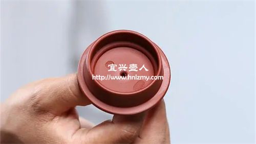 紫砂壺壺蓋與壺身顏色不一致怎么回事