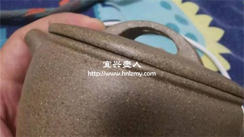 紫砂壺蓋和壺身有間隙正常嗎