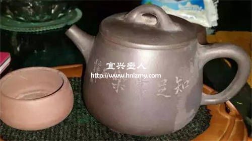 打蠟的紫砂壺煮完也會有白霜