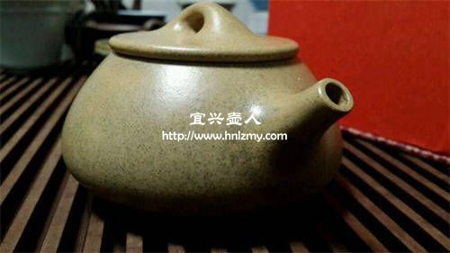 段泥紫砂壺吐黑后的樣子