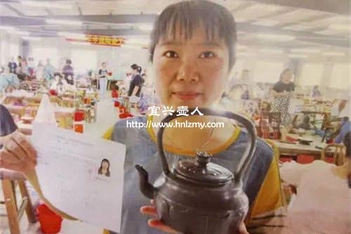 丁亦琴個(gè)人照片