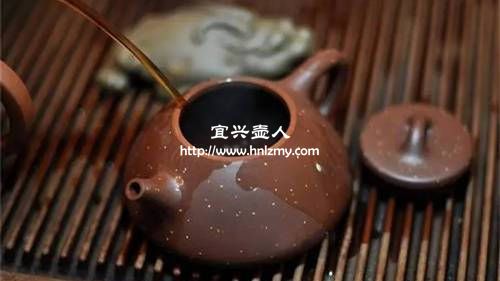 化工壺注入開水后會有變化嗎
