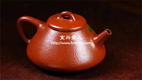 新的紫砂壺表面有油光