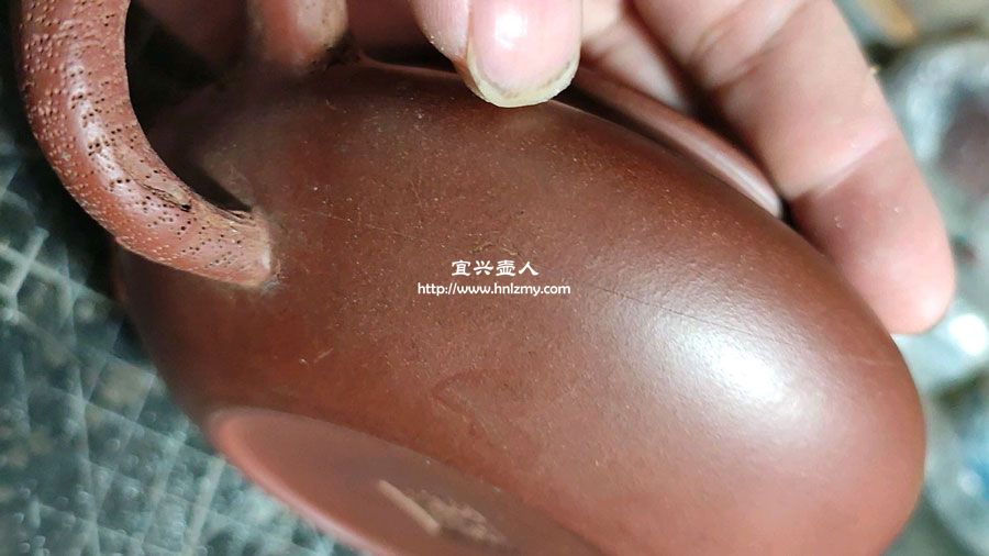 新買的紫砂壺開壺加熱水就裂怎么回事