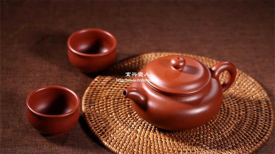 紫砂壺出窯自帶包漿就是化工壺嗎