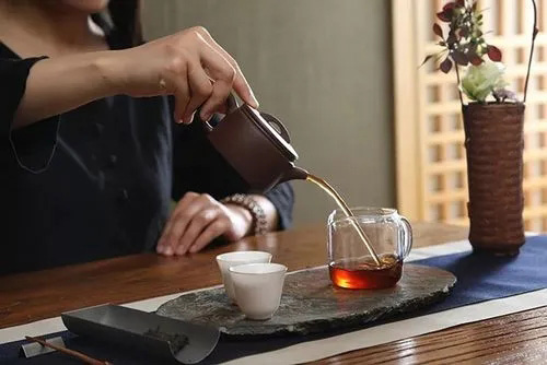 普洱生茶和白茶可以用同一個紫砂壺泡嗎?