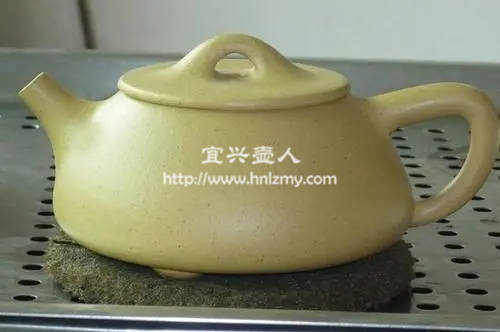 普洱茶用本山綠泥泡怎么樣