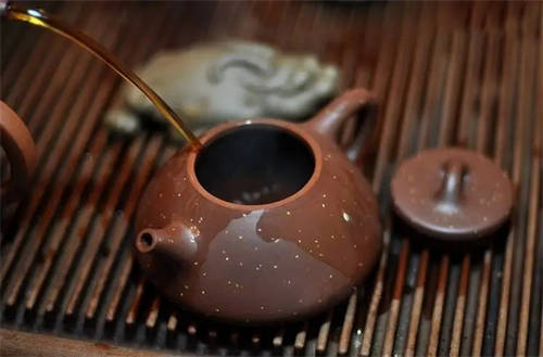 紫砂壺開壺拿茶葉泡多長時間