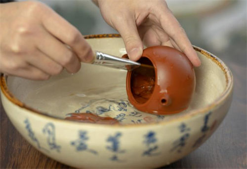 為什么要給紫砂壺開壺