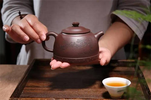 一把好紫砂壺的泡養過程圖
